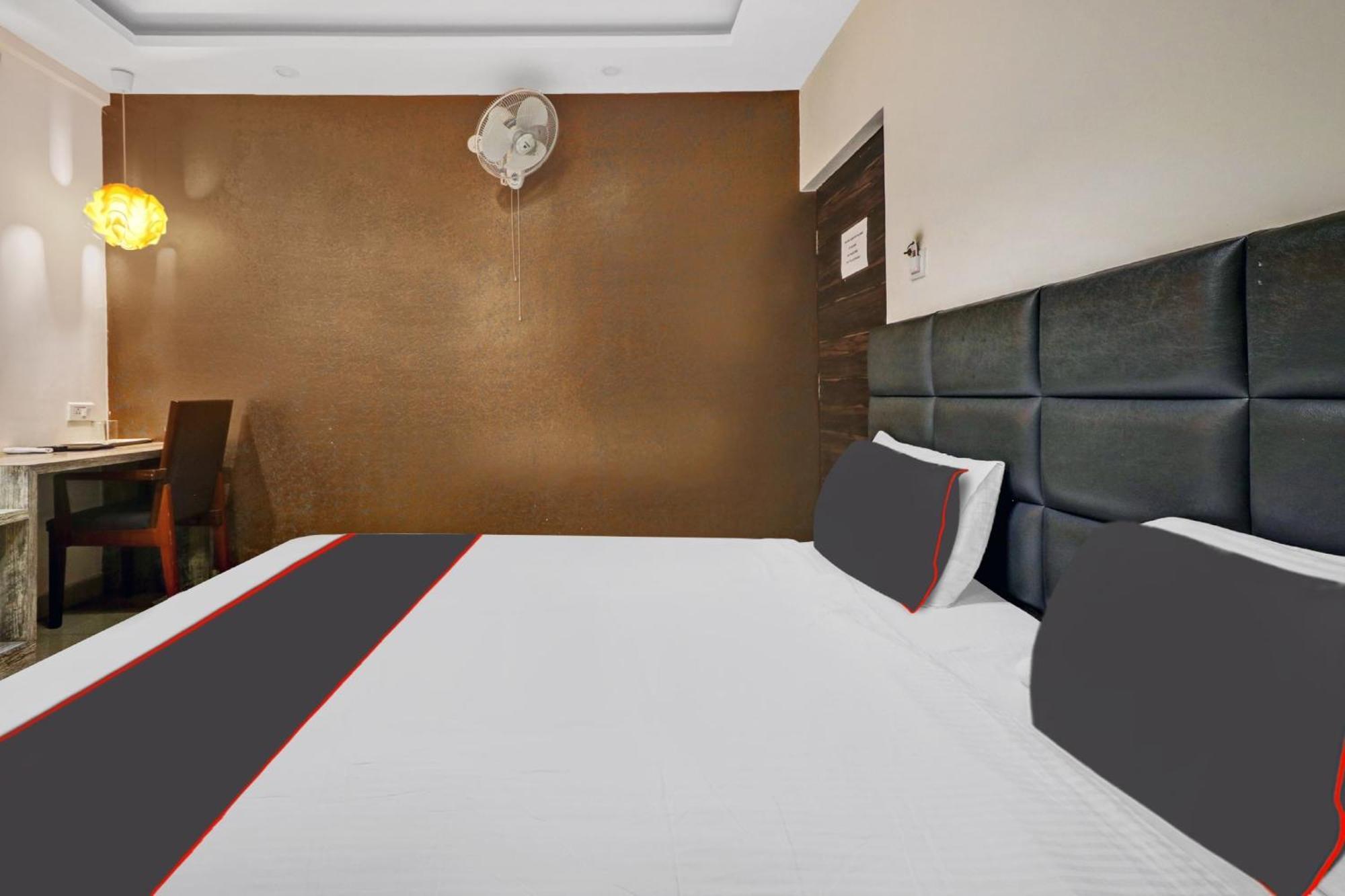 Hotel Super Collection O Manasi Residency Bangalore Esterno foto